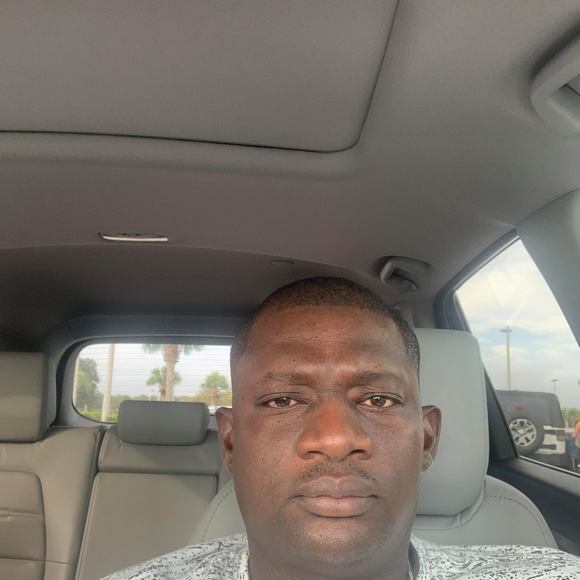 donovanlewis10